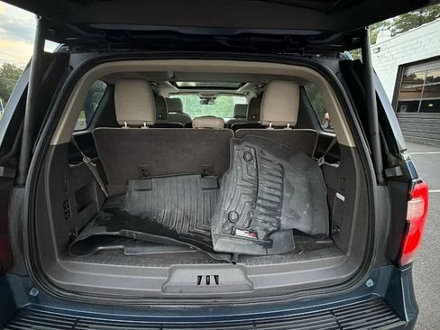 Used 2018 Ford Expedition Limited w/ Equipment Group 301A AWD/4WD image 65