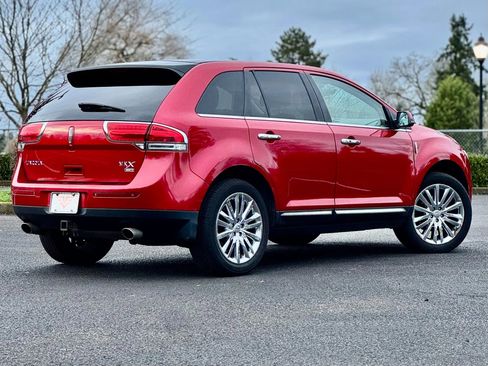 Used 2012 Lincoln MKX AWD image 6