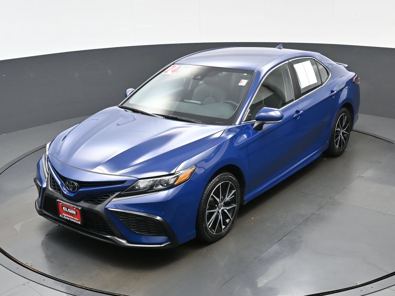 Used 2024 Toyota Camry SE FWD image 35