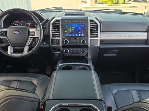 Used 2020 Ford F450 Platinum w/ FX4 Off-Road Package image 34