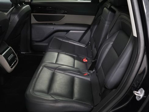 Used 2025 Lincoln Nautilus Premier AWD/4WD image 27