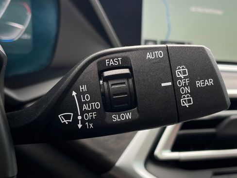 Used 2023 BMW M3 Competition w/ Executive Package image 45