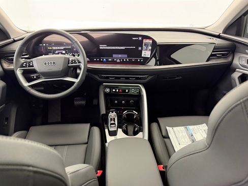New 2025 Audi Q5 Premium Plus image 18