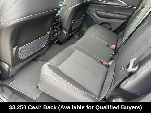 New 2025 Jeep Grand Cherokee Laredo X w/ Luxury Tech Group I RWD image 26