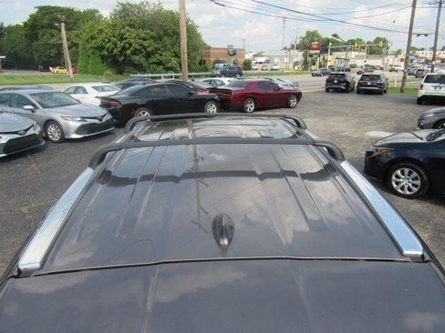 Used 2019 Toyota Highlander XLE AWD/4WD image 14