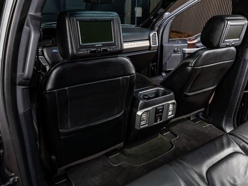 Used 2017 Ford F350 Platinum w/ Platinum Ultimate Package image 34