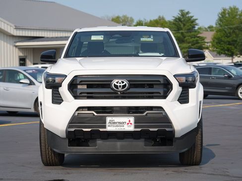 Used 2025 Toyota Tacoma SR RWD image 8
