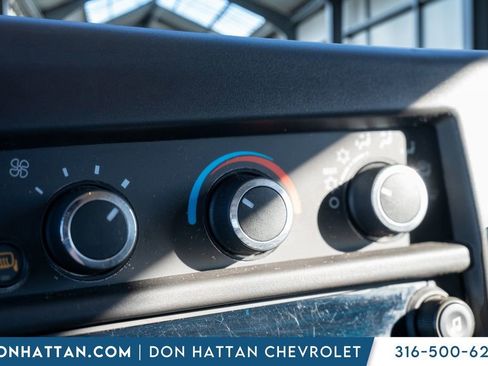 Used 2024 GMC Savana 2500 w/ Driver Convenience Package image 11