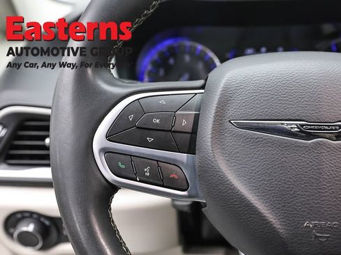 Used 2024 Chrysler Voyager LX FWD image 15