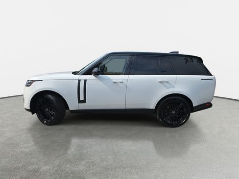 New 2025 Land Rover Range Rover SE image 8