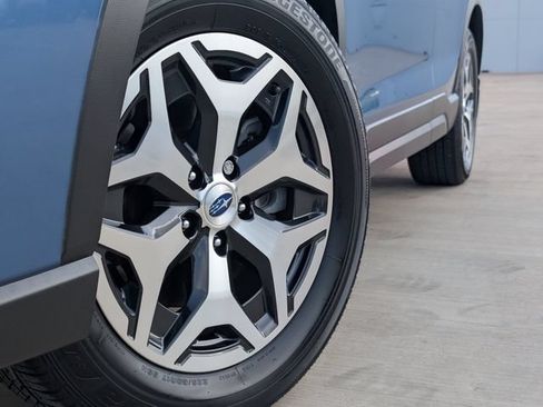 Certified 2024 Subaru Forester Premium AWD/4WD image 2