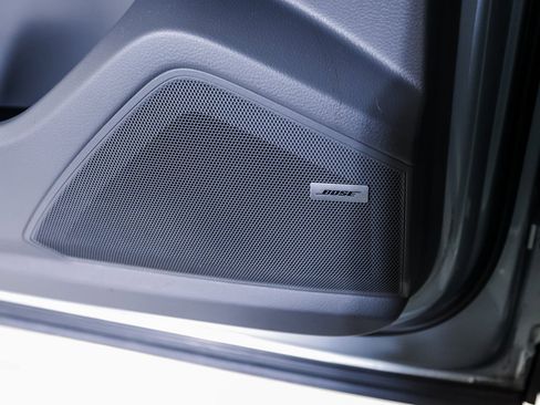 Used 2020 Porsche Cayenne S image 22