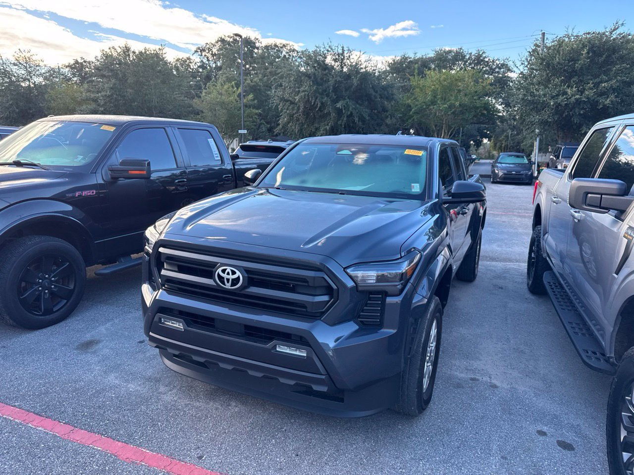 Used 2024 Toyota Tacoma SR5 RWD image 1