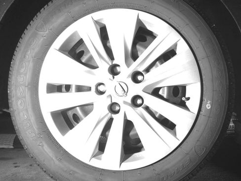 Used 2025 Nissan Sentra S FWD image 12