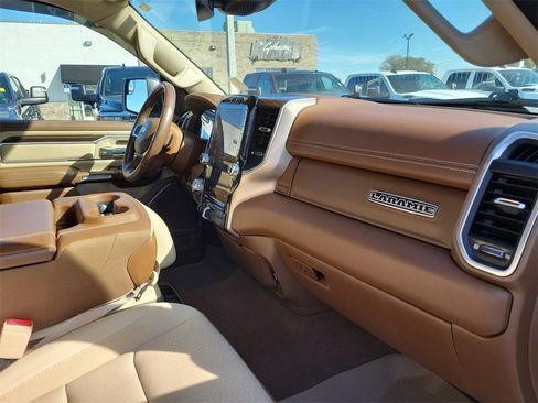 Used 2021 RAM 1500 Laramie image 33