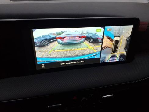 New 2026 Nissan Kicks SR image 10