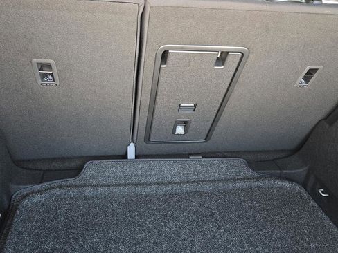 New 2026 Volkswagen Taos S FWD image 9