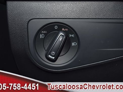 Used 2019 Volkswagen Tiguan SEL Premium AWD/4WD image 47