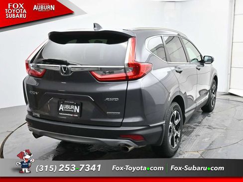 Used 2017 Honda CR-V Touring image 4