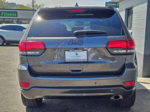 Used 2021 Jeep Grand Cherokee Limited image 4