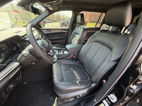 New 2026 Jeep Grand Cherokee L Limited AWD/4WD image 15