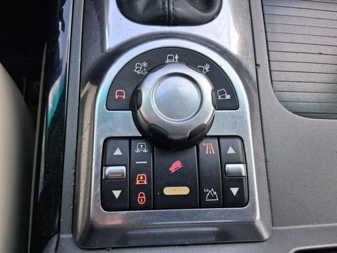 Used 2011 Land Rover Range Rover Supercharged image 28