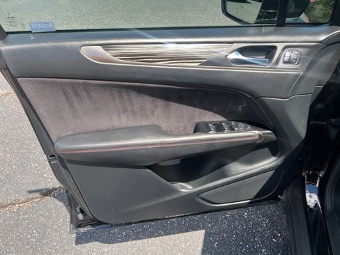 Used 2016 Lincoln MKC Black Label image 25