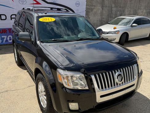 Used 2011 Mercury Mariner Premier image 2