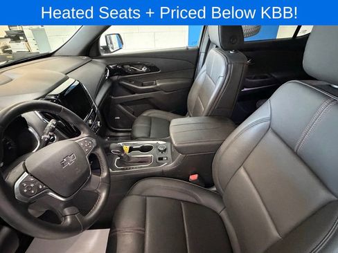 Used 2023 Chevrolet Traverse RS w/ LPO, Floor Liner Package FWD image 9