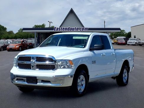 Used 2018 RAM 1500 Classic SLT AWD/4WD image 1