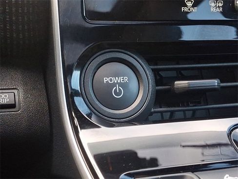 Used 2024 Toyota bZ4X XLE image 23