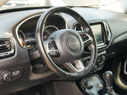 Used 2021 Jeep Compass Limited AWD/4WD image 11