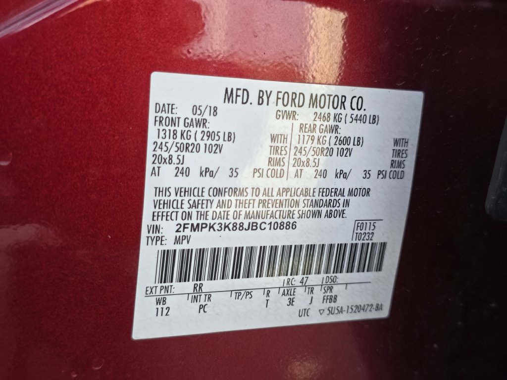 Used 2018 Ford Edge Titanium w/ Equipment Group 302A FWD image 12