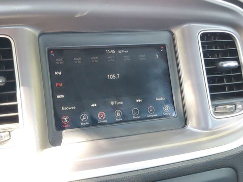 Used 2022 Dodge Charger SXT image 22