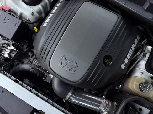 Used 2015 Dodge Challenger R/T w/ Quick Order Package 22B R/T image 25