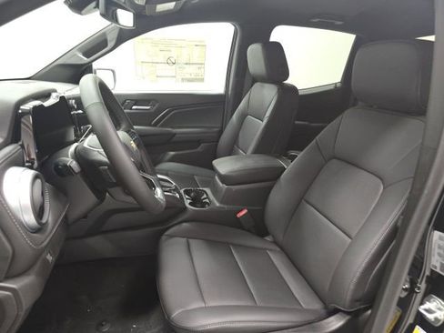 New 2025 Chevrolet Colorado LT w/ LT Convenience Package image 21