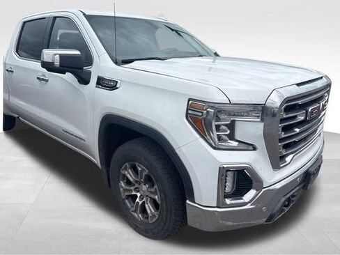 Used 2020 GMC Sierra 1500 SLT w/ Driver Alert Package I AWD/4WD image 10
