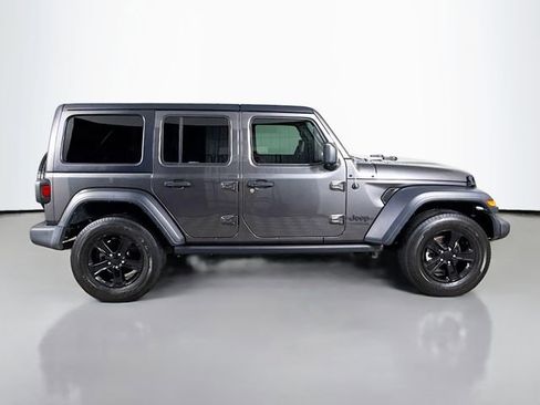 Used 2022 Jeep Wrangler Unlimited Sport image 8