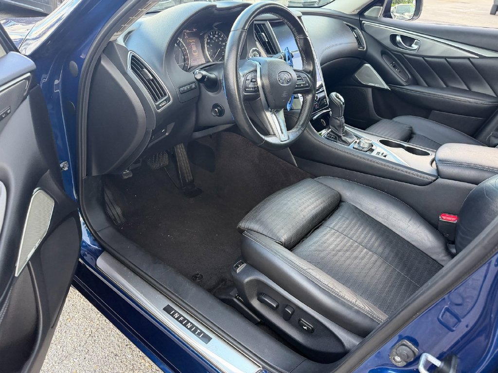 Used 2020 INFINITI Q50 Sport RWD image 11