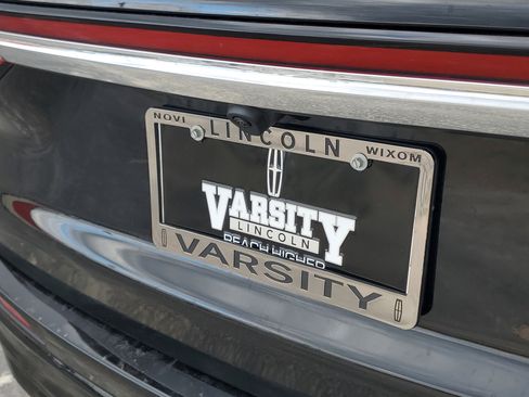 New 2026 Lincoln Corsair Reserve w/ Jet Appearance Package image 31