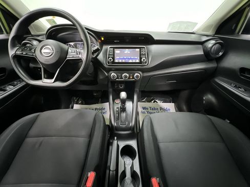 Used 2023 Nissan Kicks S FWD image 17
