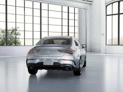 Used 2025 Mercedes-Benz CLA 35 AMG 4MATIC image 23