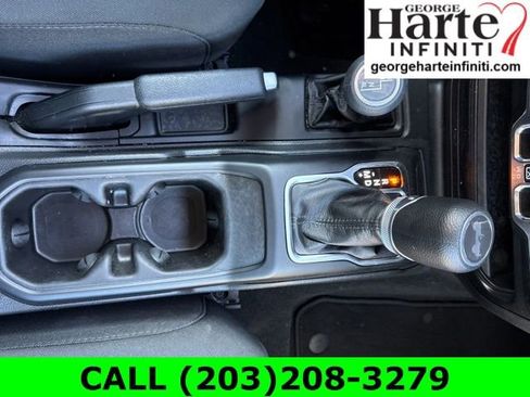 Used 2022 Jeep Wrangler Unlimited Sport image 22
