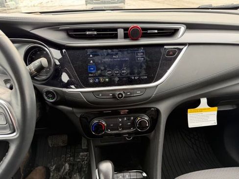 Used 2023 Buick Encore GX Preferred w/ Cold Weather Comfort Package image 17