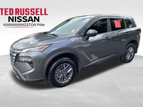 Used 2025 Nissan Rogue S FWD image 1