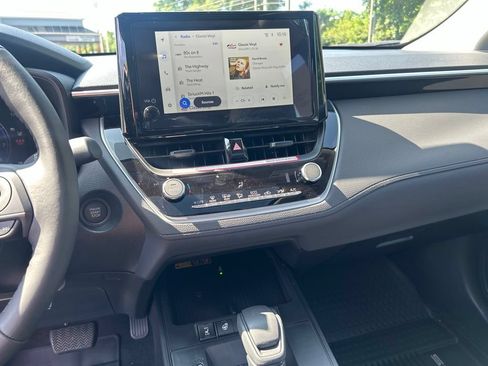 New 2026 Toyota Corolla Cross LE AWD/4WD image 17