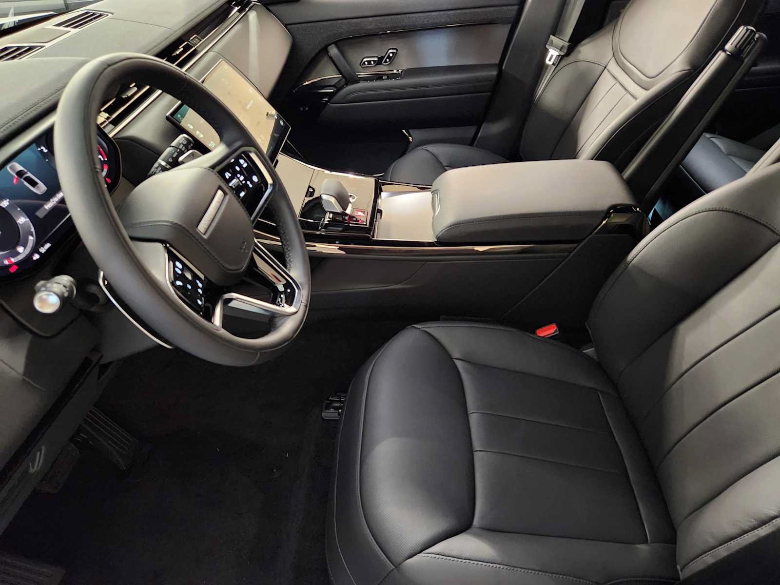 New 2027 Land Rover Range Rover Sport SE AWD/4WD image 14