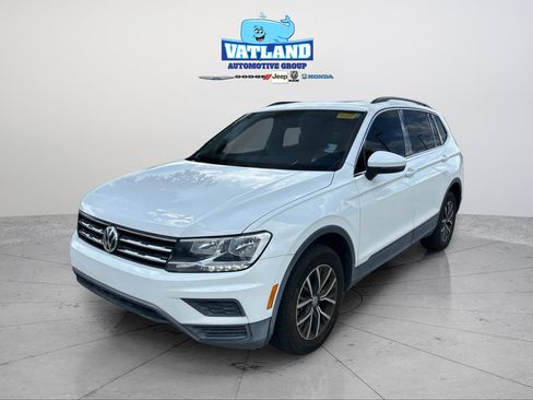Used 2019 Volkswagen Tiguan SE w/ Panoramic Sunroof Package FWD image 1