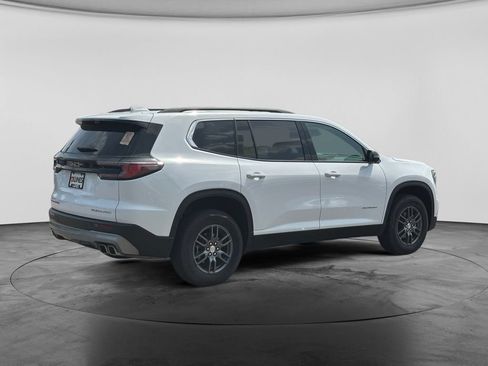 Used 2026 GMC Acadia Elevation w/ LPO, Floor Liner Package AWD/4WD image 7