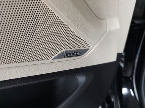 Used 2017 Genesis G80 3.8 w/ Option Group 03 image 15